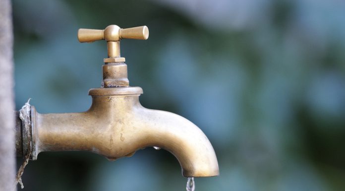 Extra aandachtspunten voor jouw tuin in de winter buitenkraan afsluiten