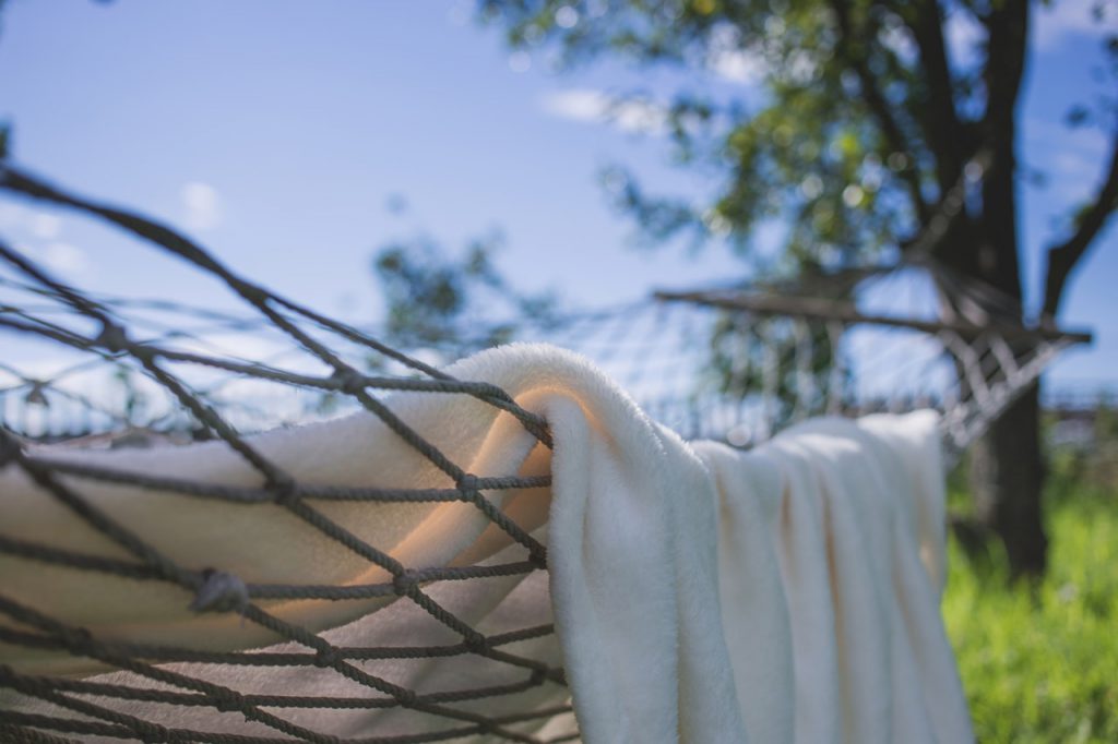 hangmat in de tuin