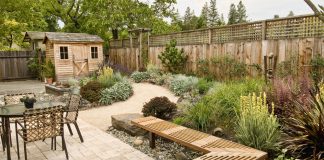 Dit is de meest onderhoudsvriendelijke schutting Depositphotos_4889329_S