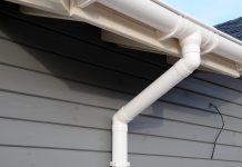 De witte regenpijp, een ware opfrisbeurt voor je tuin! witte regenpijp