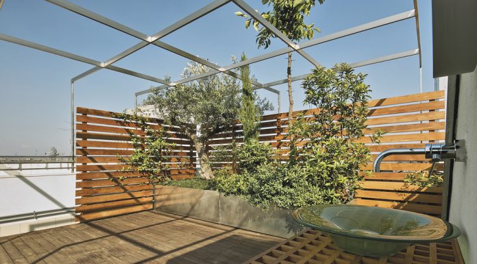 Maak van je terras een groen paradijs met plantenbakken plantenbak terras